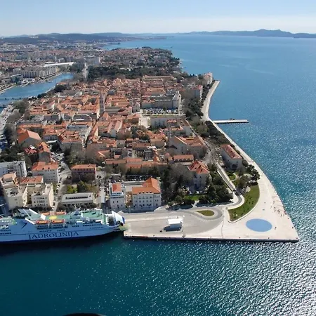 Mare Apartment *